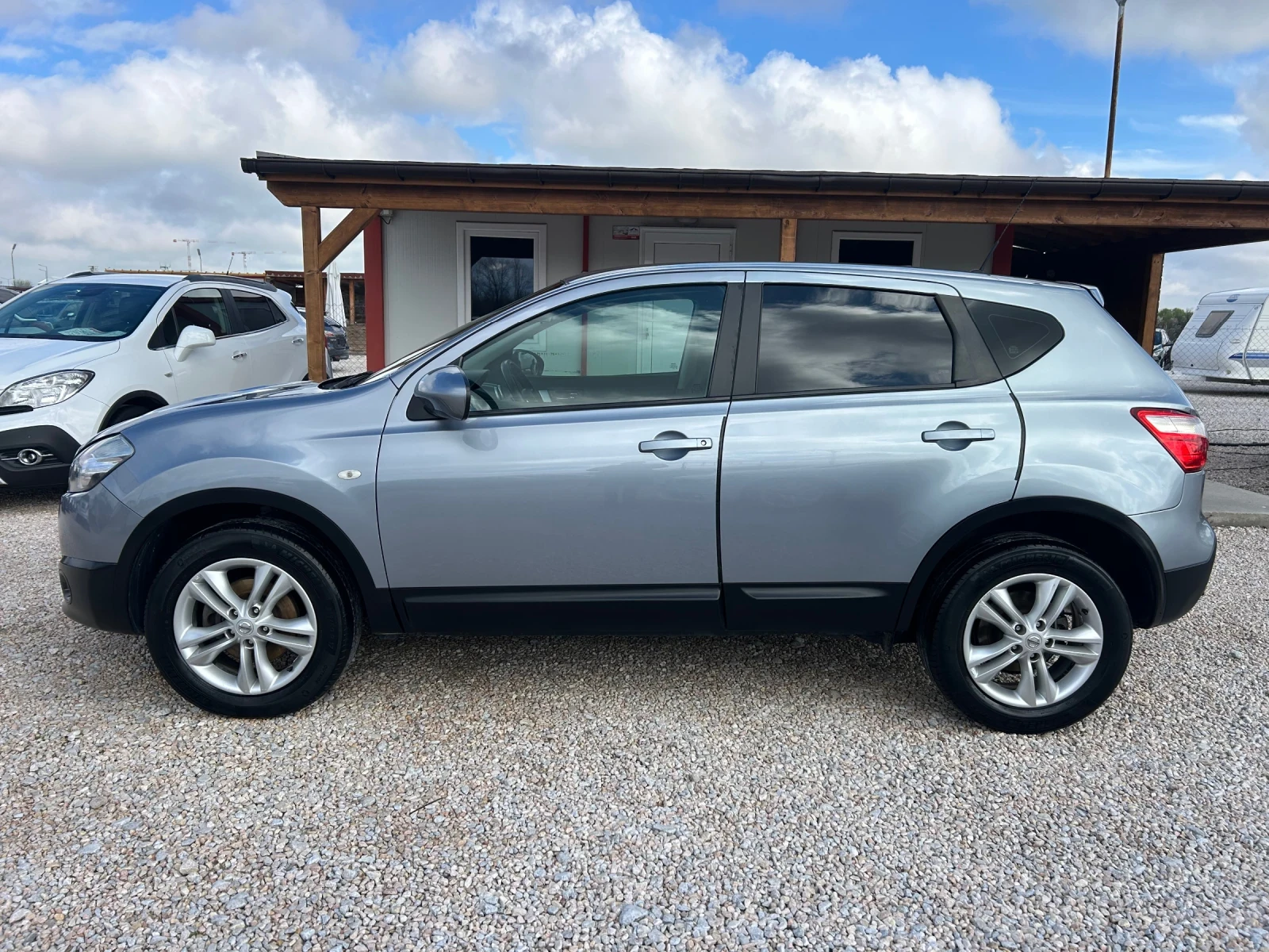 Nissan Qashqai * 1.6dci* 130к.с* ITALY* , снимка 6 - Автомобили и джипове - 54076556