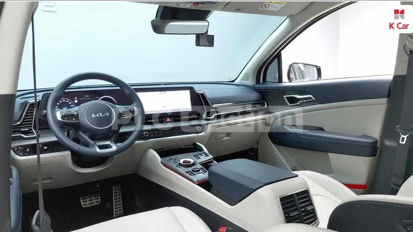 Kia Sportage 4x4* 360камери* Дистроник, снимка 9 - Автомобили и джипове - 54335751