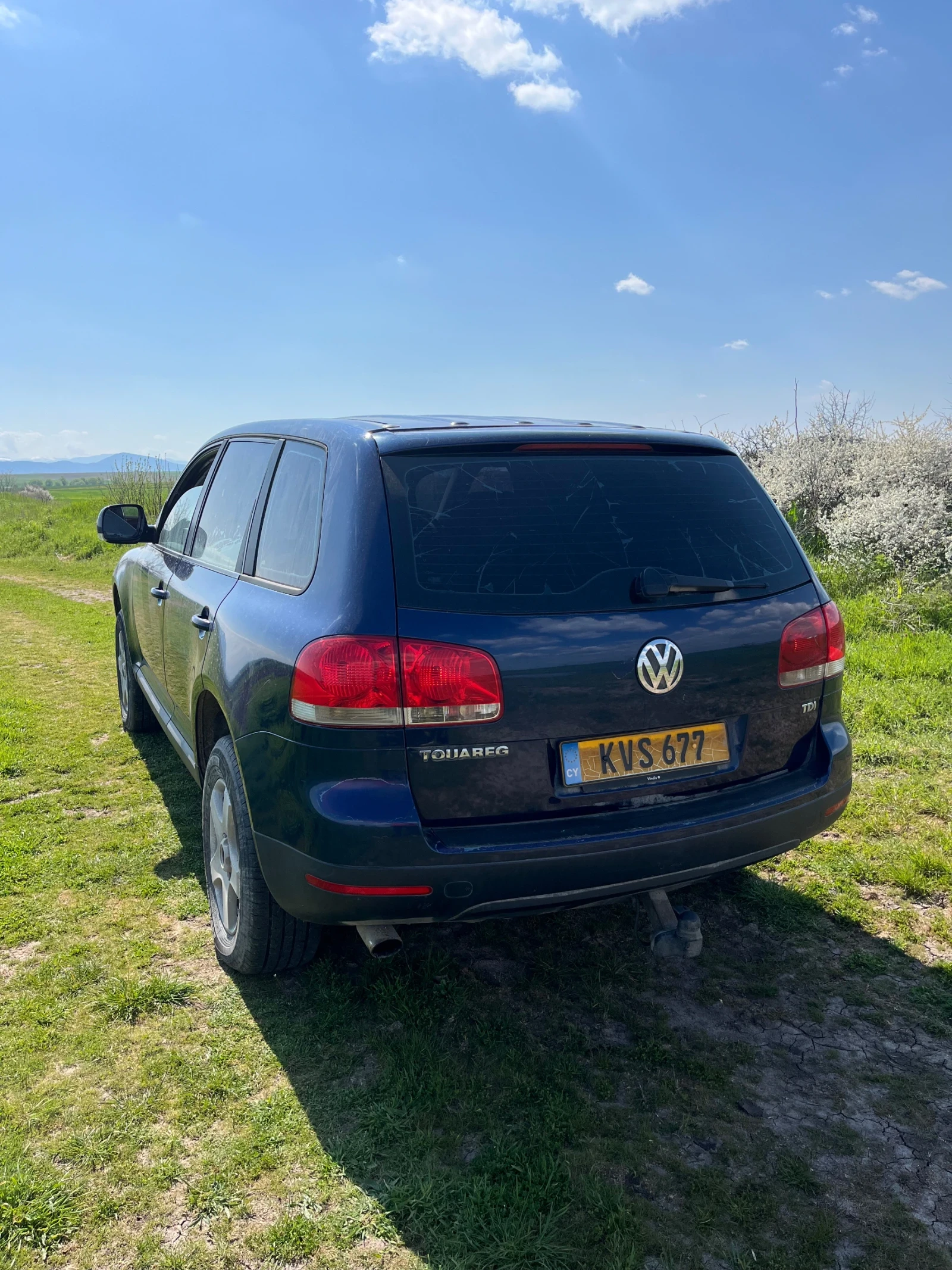 VW Touareg 2.5TDI, снимка 4 - Автомобили и джипове - 54380039