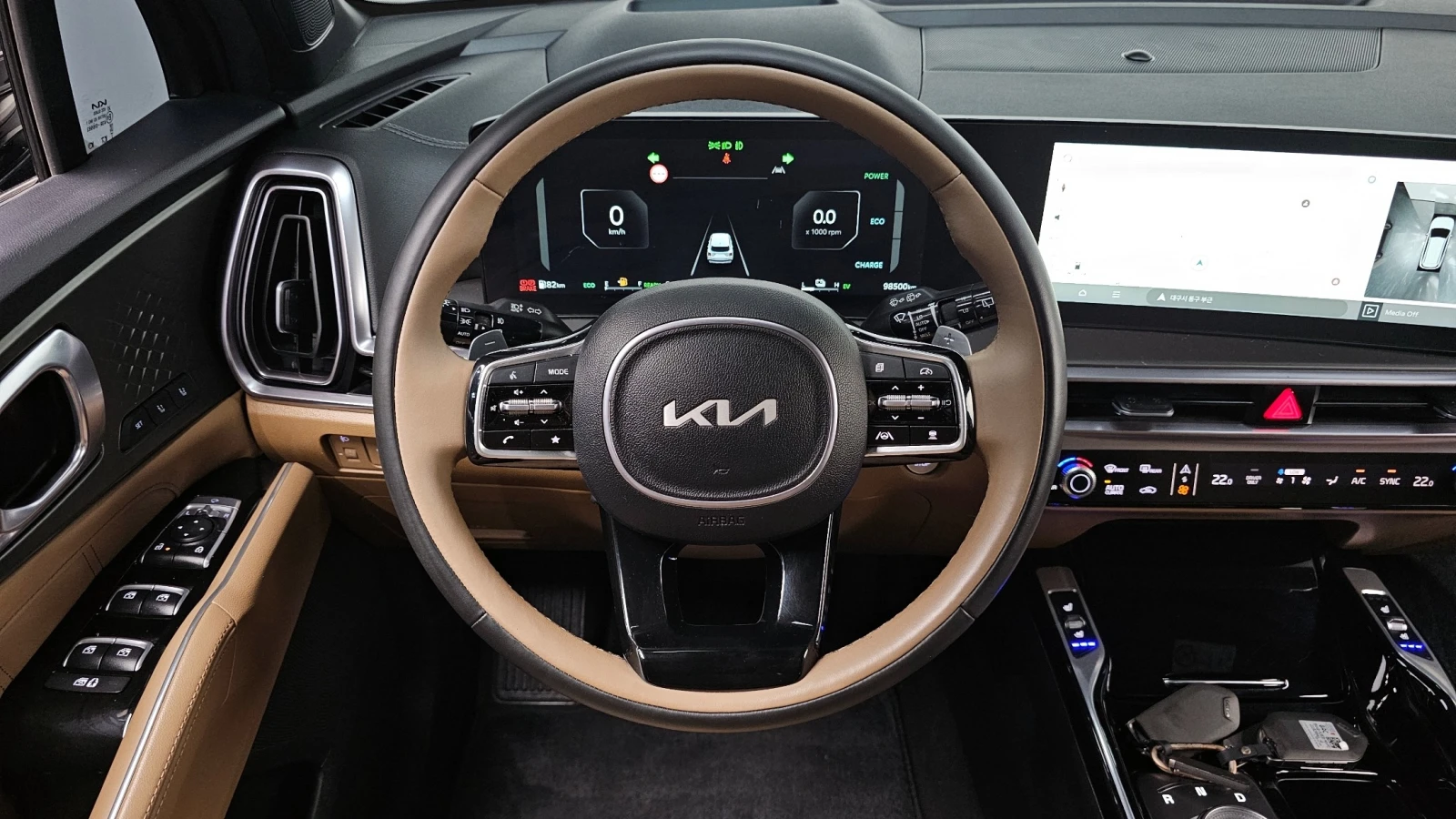 Kia Sorento 1.6 T-GDi HEV 4WD |  Head-Up Display | , снимка 7 - Автомобили и джипове - 54585278
