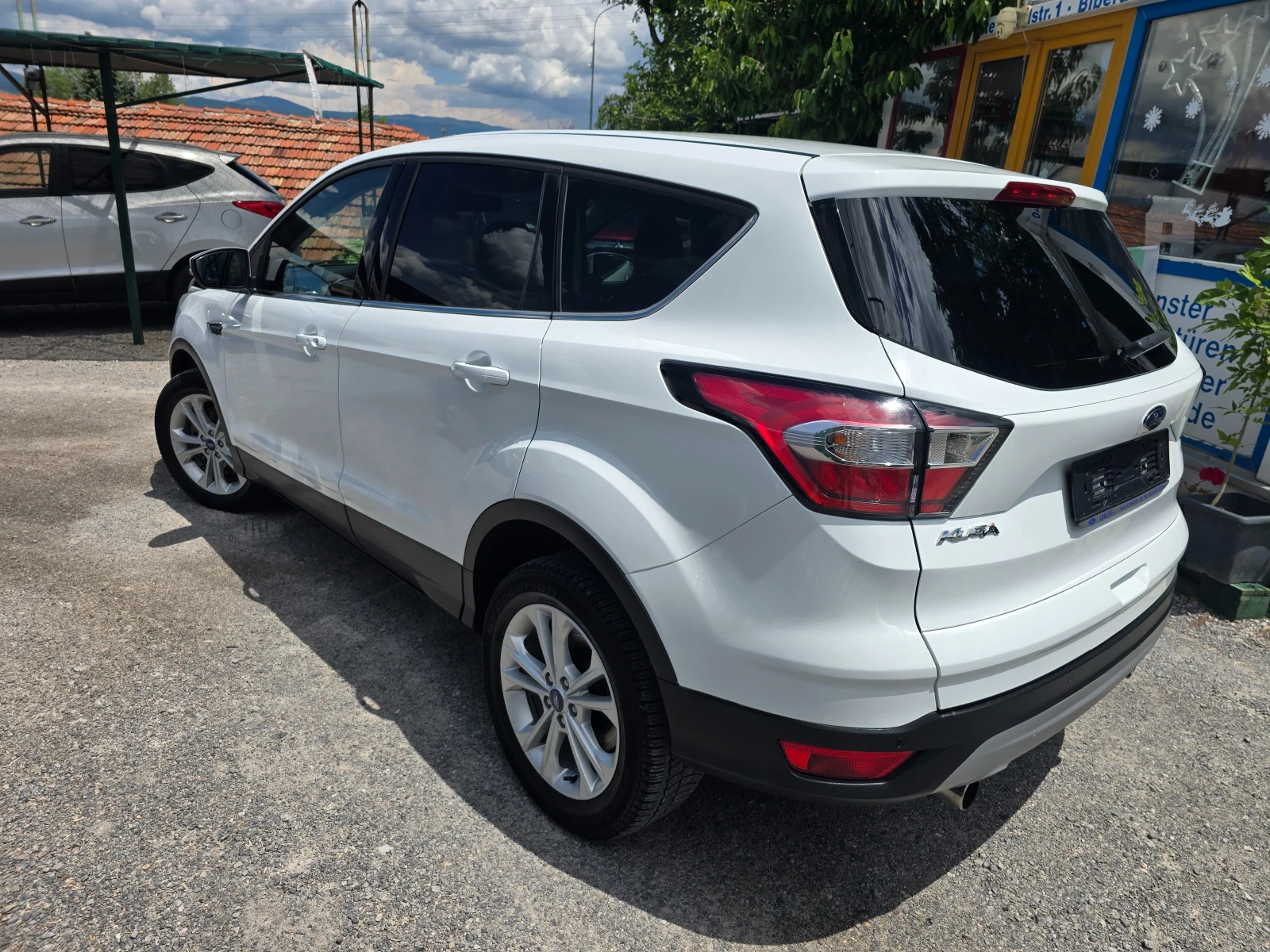 Ford Kuga 1.5DCi-Navi, Led, 100000km., снимка 4 - Автомобили и джипове - 54944406