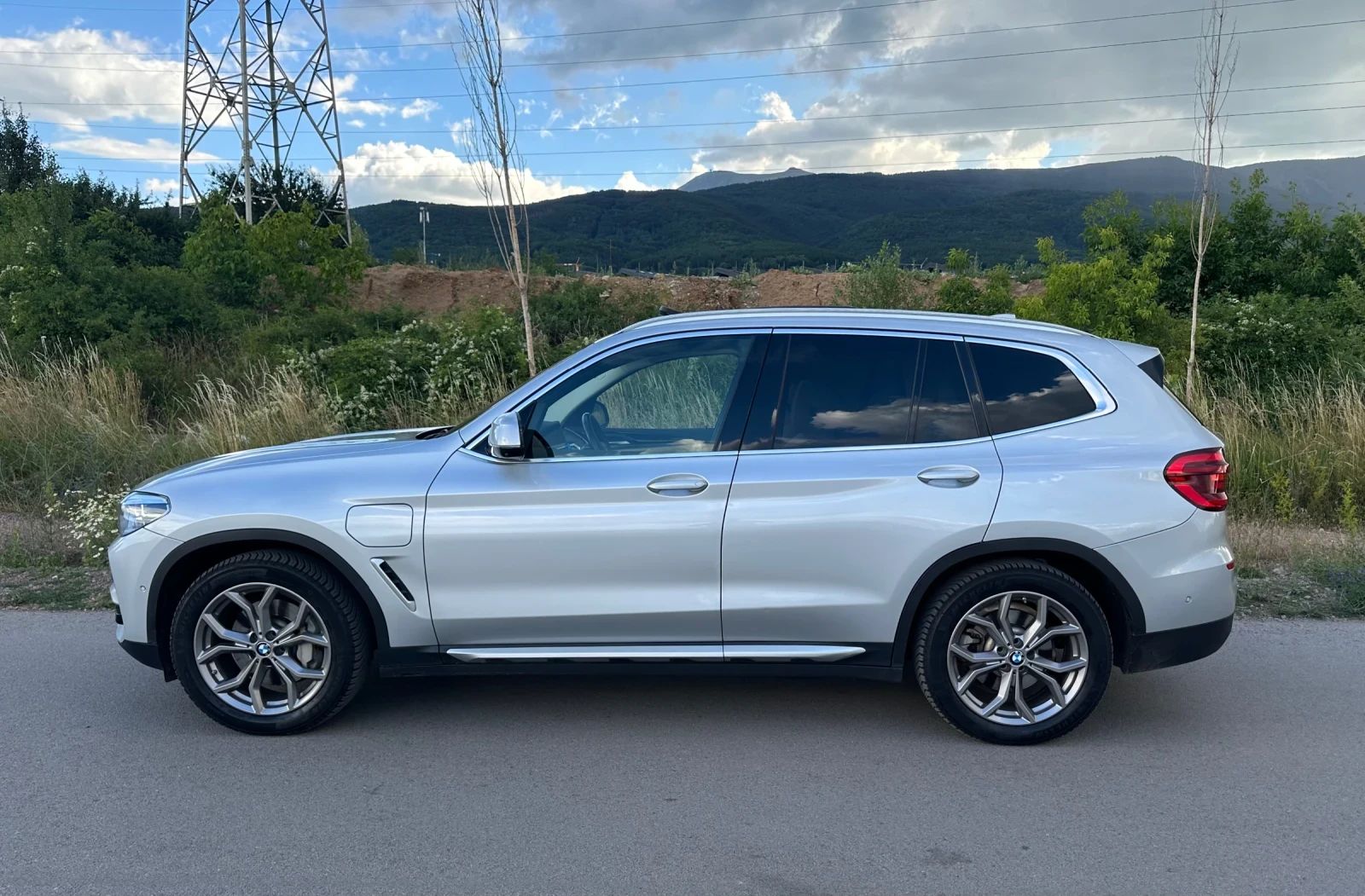 BMW X3 FULL/ПАНОРАМА/360/KEYLESS/МЪРТВА ТОЧКА/ПАМЕТ/HUD, снимка 7 - Автомобили и джипове - 55174995