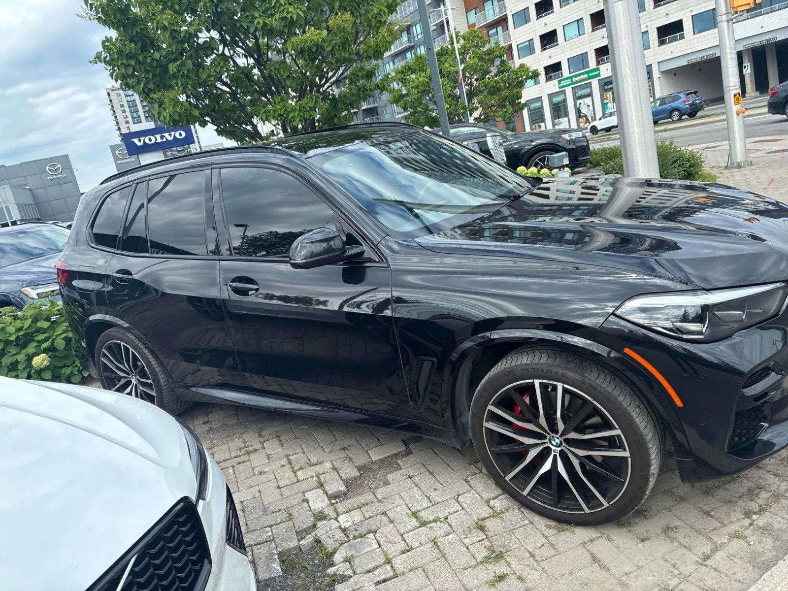 BMW X5 M Pack * Обдухване * АвтоКредит * (ЦЕНА ДО БГ), снимка 4 - Автомобили и джипове - 55580814