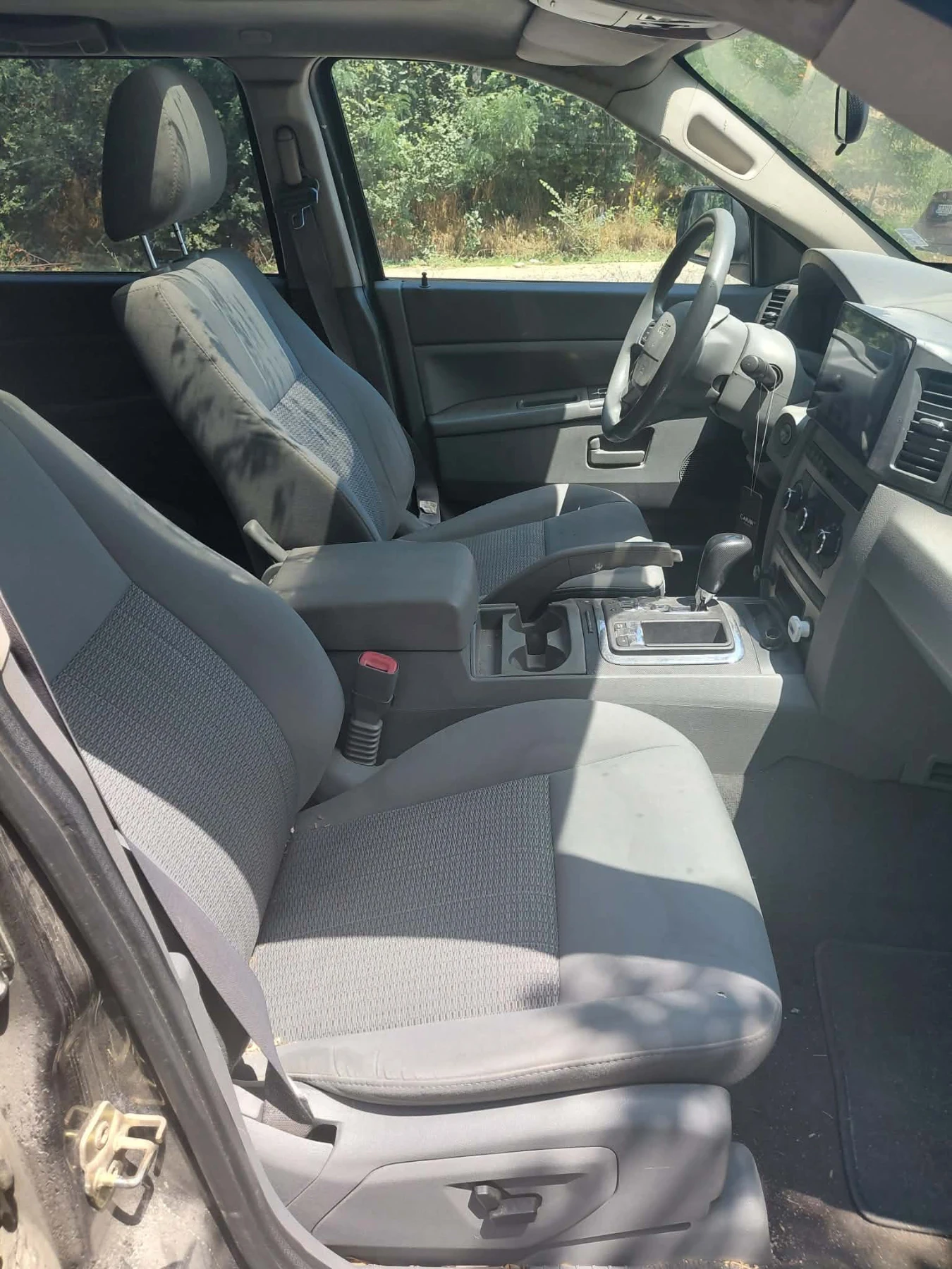 Jeep Grand cherokee, снимка 10 - Автомобили и джипове - 55644971