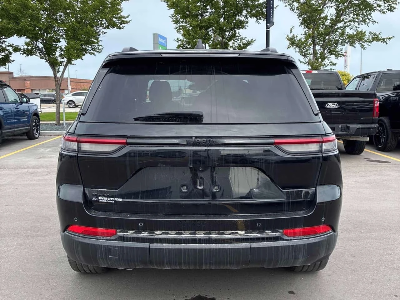 Jeep Grand cherokee * Altitude * CARFAX * ��� ������������ ������ | Mobile.bg � ����������� 4