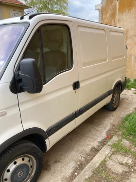Nissan Interstar Товарен, снимка 4