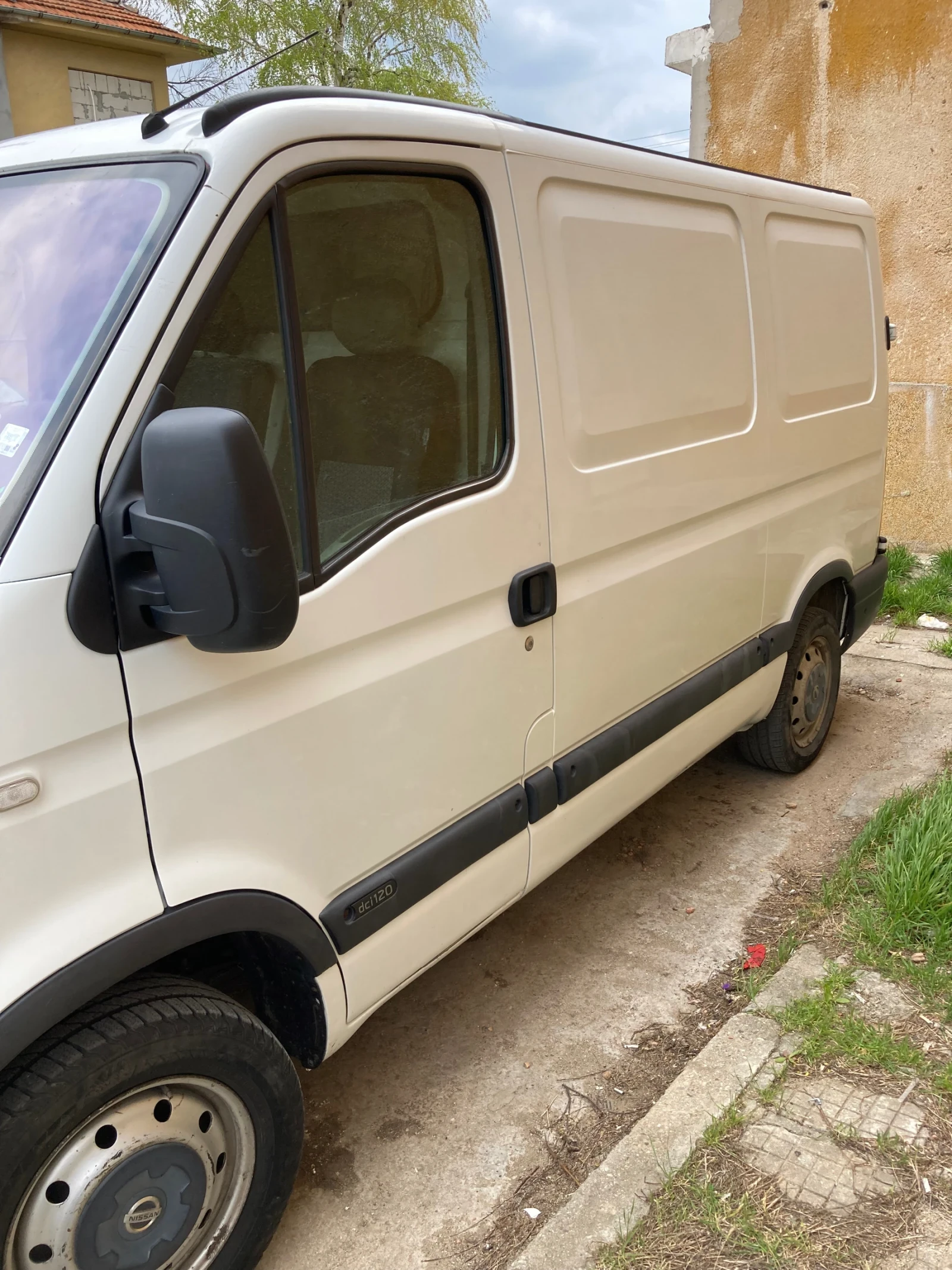 Nissan Interstar ������� | Mobile.bg � ����������� 4