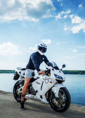 ������ Honda Cbr