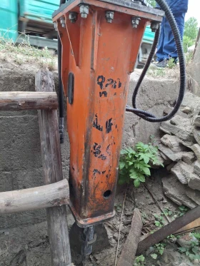 Допълнително оборудване Хидравличен чук Rammer R04P - изображение 1