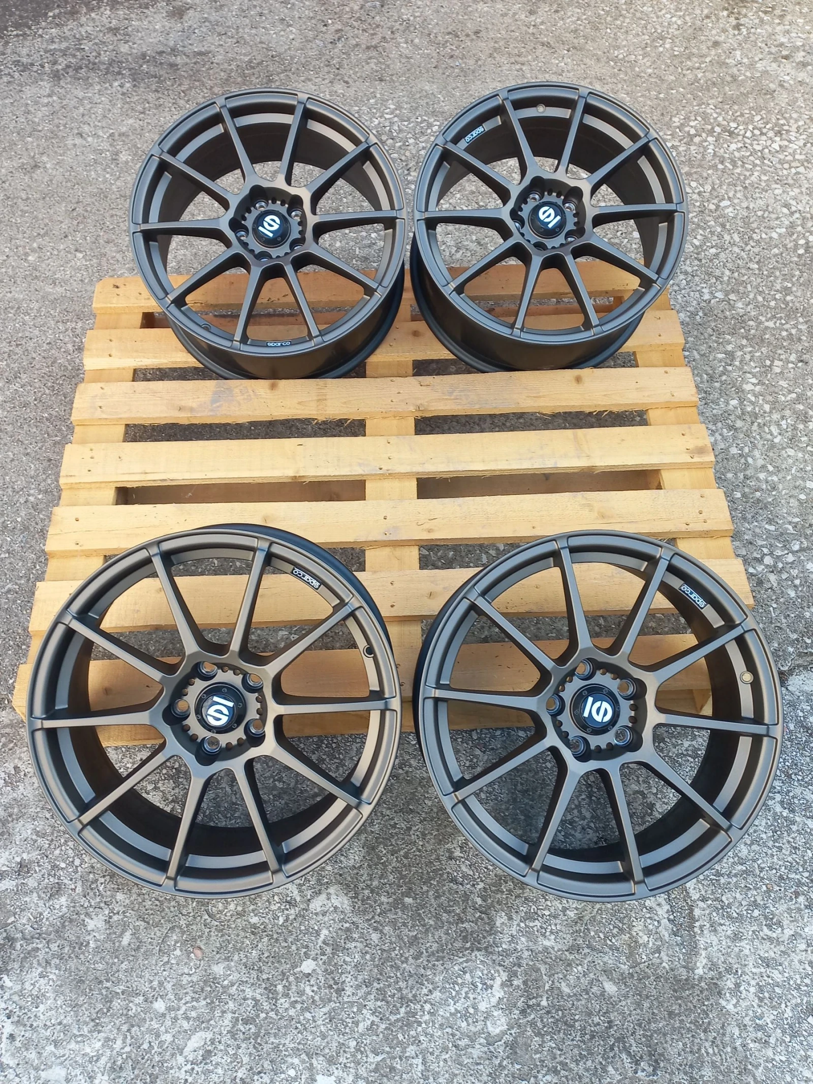   Volvo | Mobile.bg   8