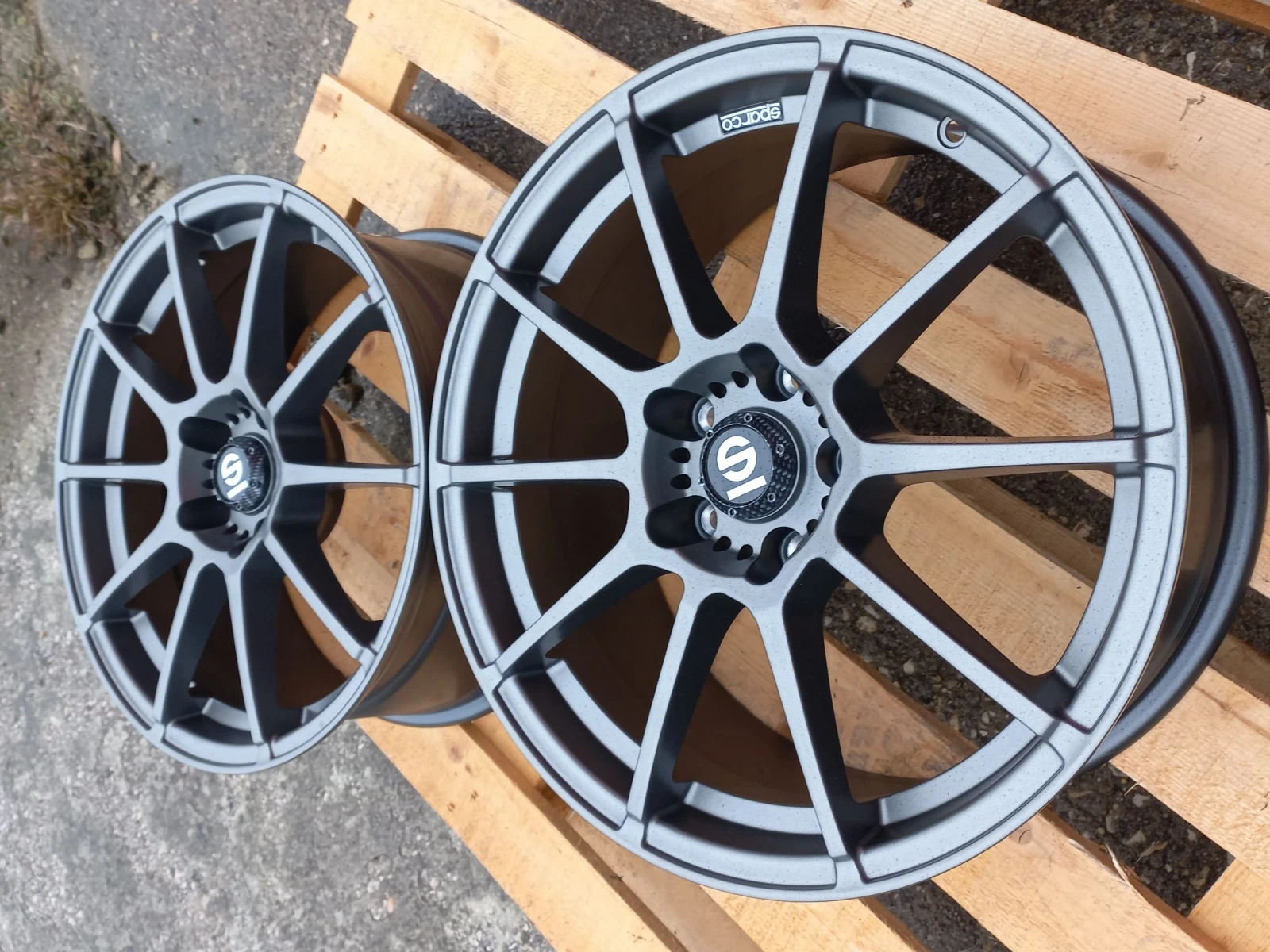 ������ �� Volvo | Mobile.bg � ����������� 16