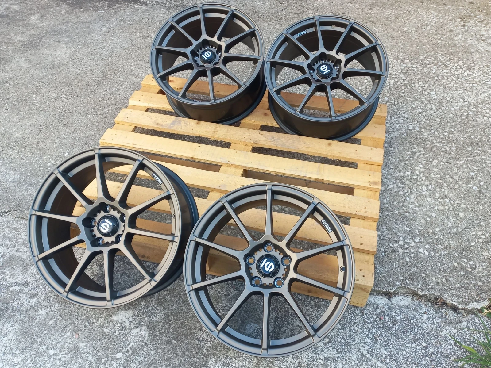   Volvo | Mobile.bg   9