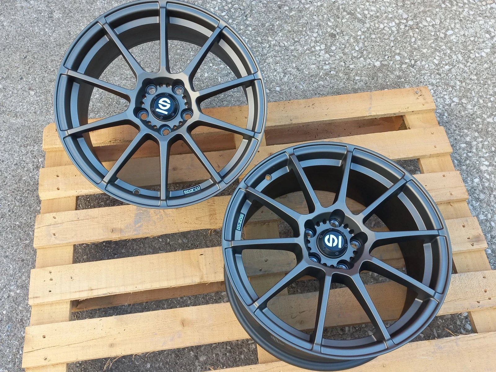   Volvo | Mobile.bg   2