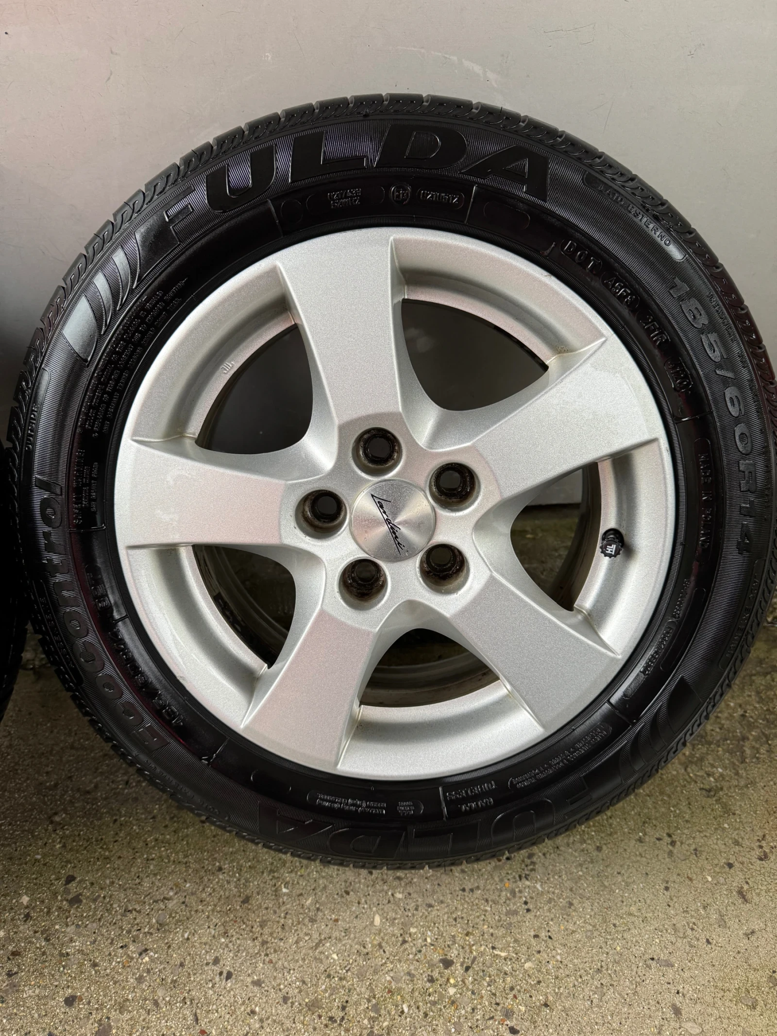    185/60R14  VW | Mobile.bg   4