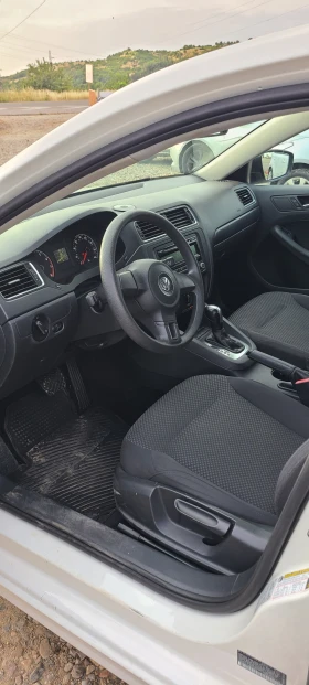 VW Jetta 2.0i auto, снимка 12