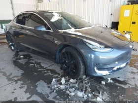 Tesla Model 3 LONG RANGE DUAL MOTOR AWD/CARFAX/ КРАЙНА ЦЕНА, снимка 4