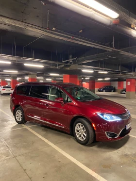 Chrysler Pacifica Уникален! 40 000км реален пробег!7-местен!, снимка 6