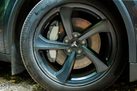 Tesla Model Y Premium Dual Motor, снимка 15