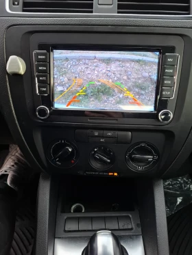VW Jetta 2.0i Auto Navi... - 7500 € / 14668.73 лв. - 21779110 12