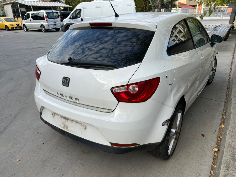 Seat Ibiza 1.6, снимка 3 - Автомобили и джипове - 38530709