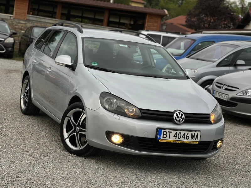 VW Golf 1.6TDI 105кс ПОДГРЕВ , снимка 1 - Автомобили и джипове - 42097143