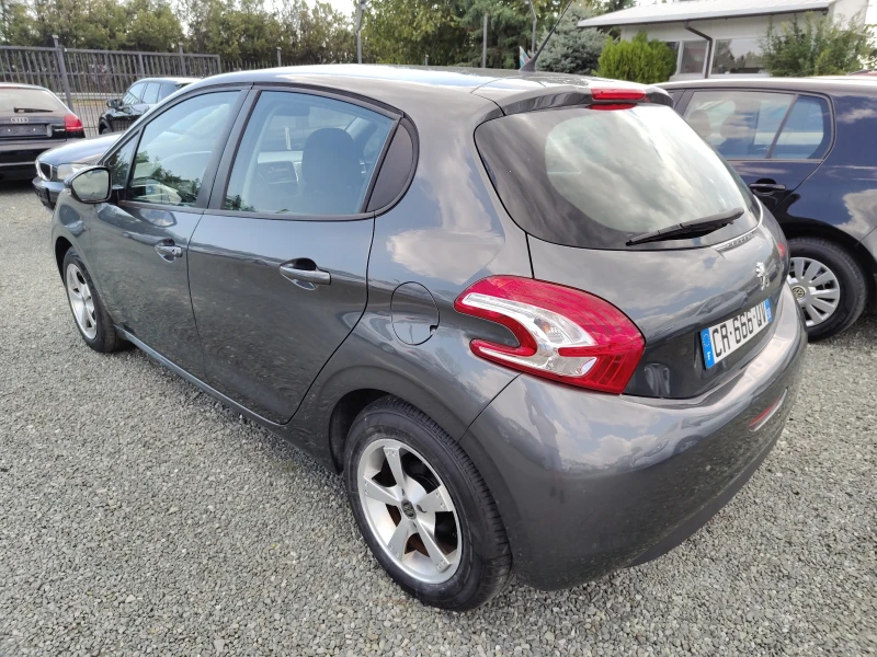 Peugeot 208 1.4 HDI , снимка 6 - Автомобили и джипове - 47331503