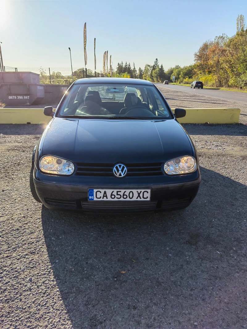 VW Golf, снимка 3 - Автомобили и джипове - 47645892