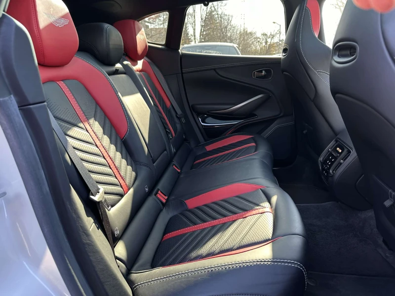 Aston martin DBX 707 Ceramic, снимка 13 - Автомобили и джипове - 48252380