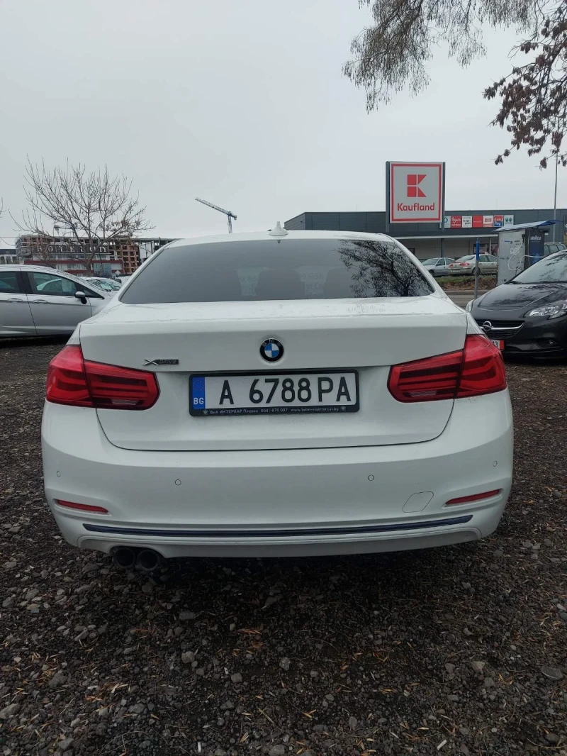 BMW 320, снимка 4 - Автомобили и джипове - 48702271