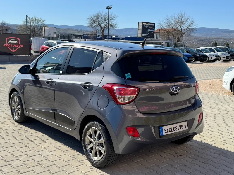 Hyundai I10 1.0i PASSION LED SERVIZ, снимка 3 - Автомобили и джипове - 49561383