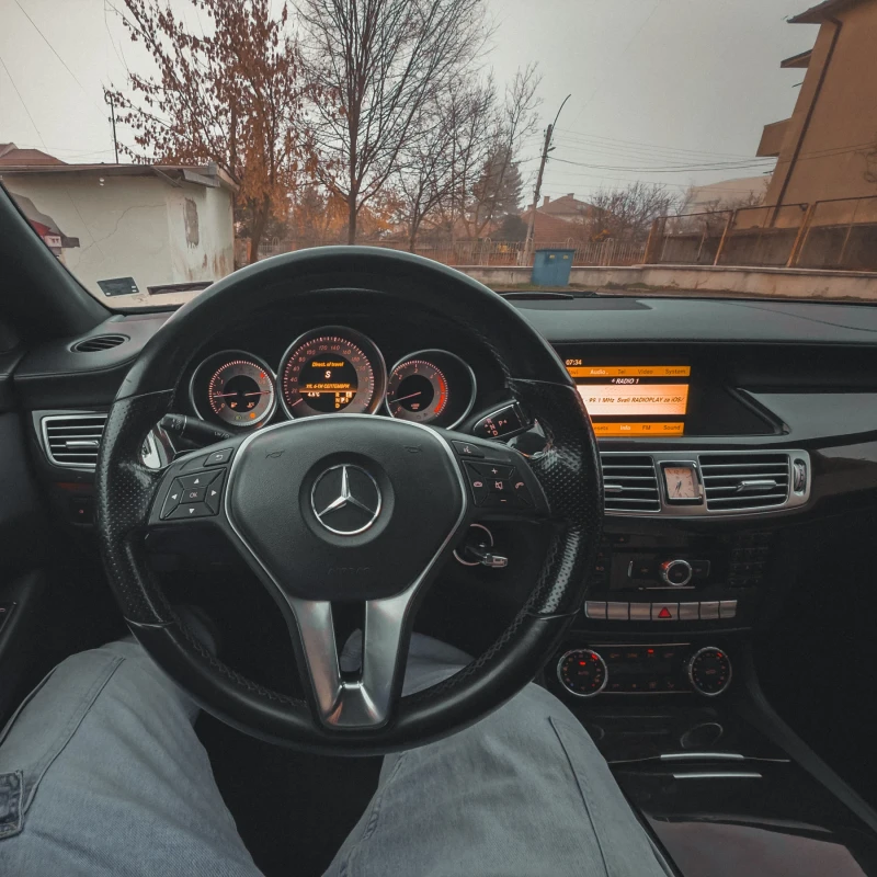 Mercedes-Benz CLS 350, снимка 9 - Автомобили и джипове - 52657230