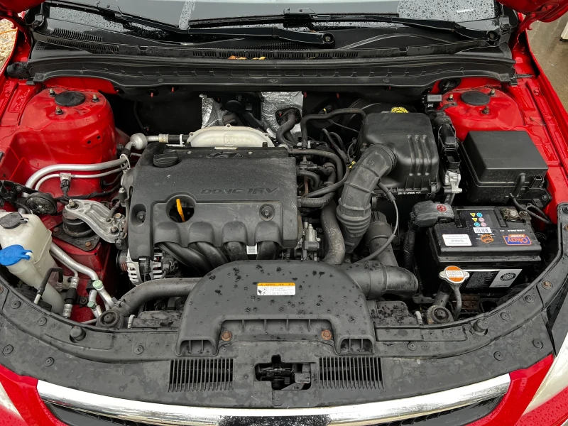 Hyundai I30 1.6i 169000km SWISS, снимка 16 - Автомобили и джипове - 52558019