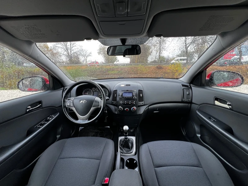 Hyundai I30 1.6i 169000km SWISS, снимка 9 - Автомобили и джипове - 52558019