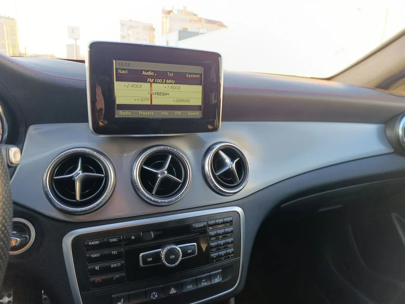 Mercedes-Benz CLA 200 AMG , снимка 8 - Автомобили и джипове - 52858265