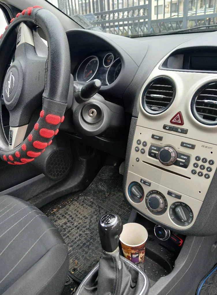 Opel Corsa 1.3 ЦДТИ - изображение 3