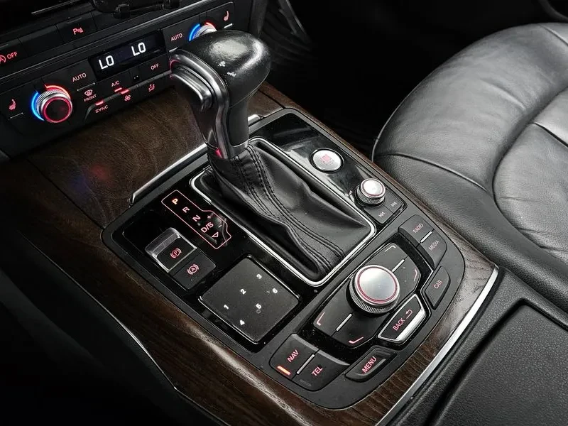 Audi A7 3.0 TDI Quattro, снимка 9 - Автомобили и джипове - 55087261
