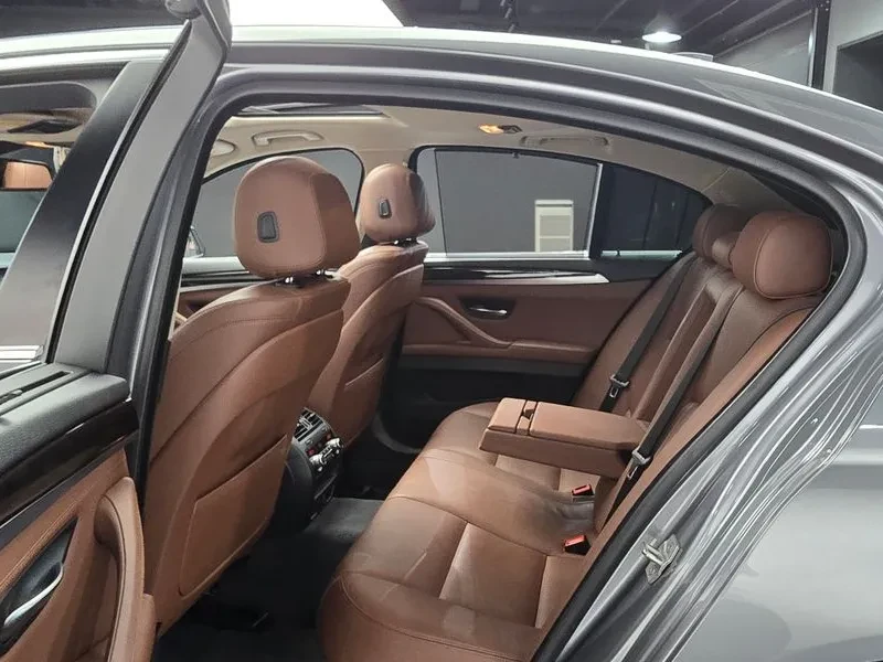 BMW 528 i - САМО 30% АВАНС, снимка 12 - Автомобили и джипове - 55803157