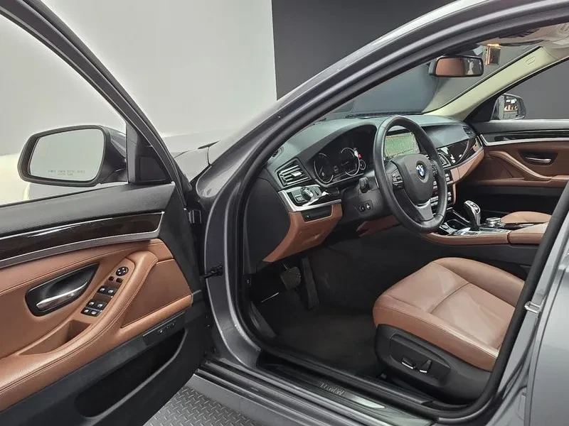 BMW 528 i - САМО 30% АВАНС, снимка 10 - Автомобили и джипове - 55803157