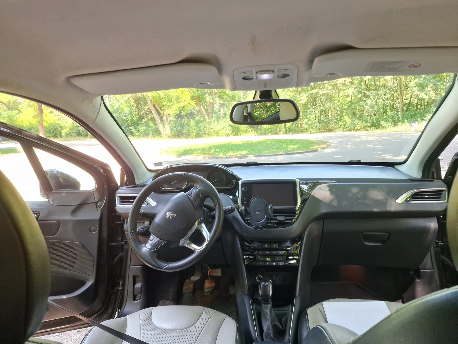 Peugeot 208 | Mobile.bg   12