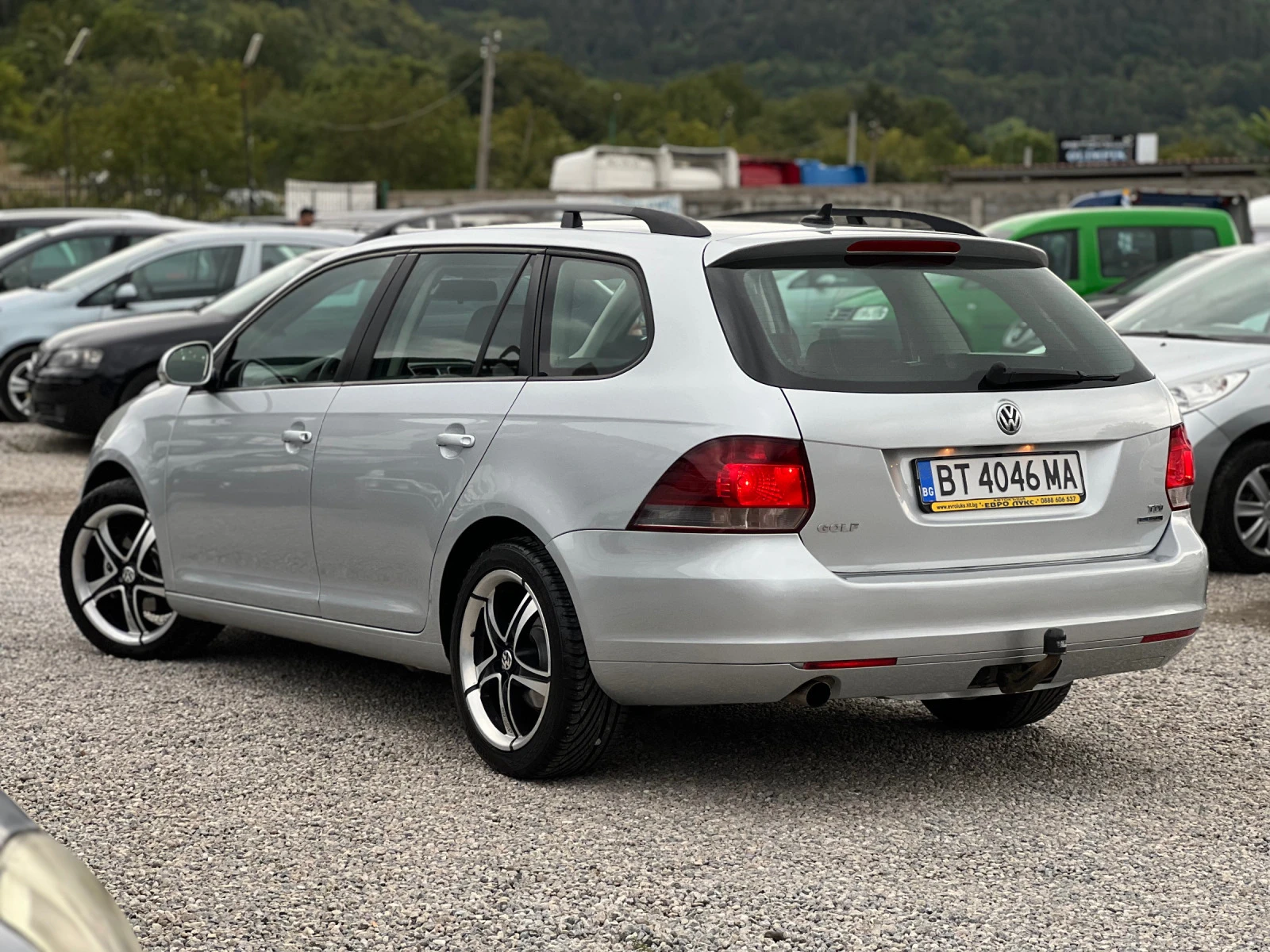 VW Golf 1.6TDI 105кс ПОДГРЕВ  - изображение 8