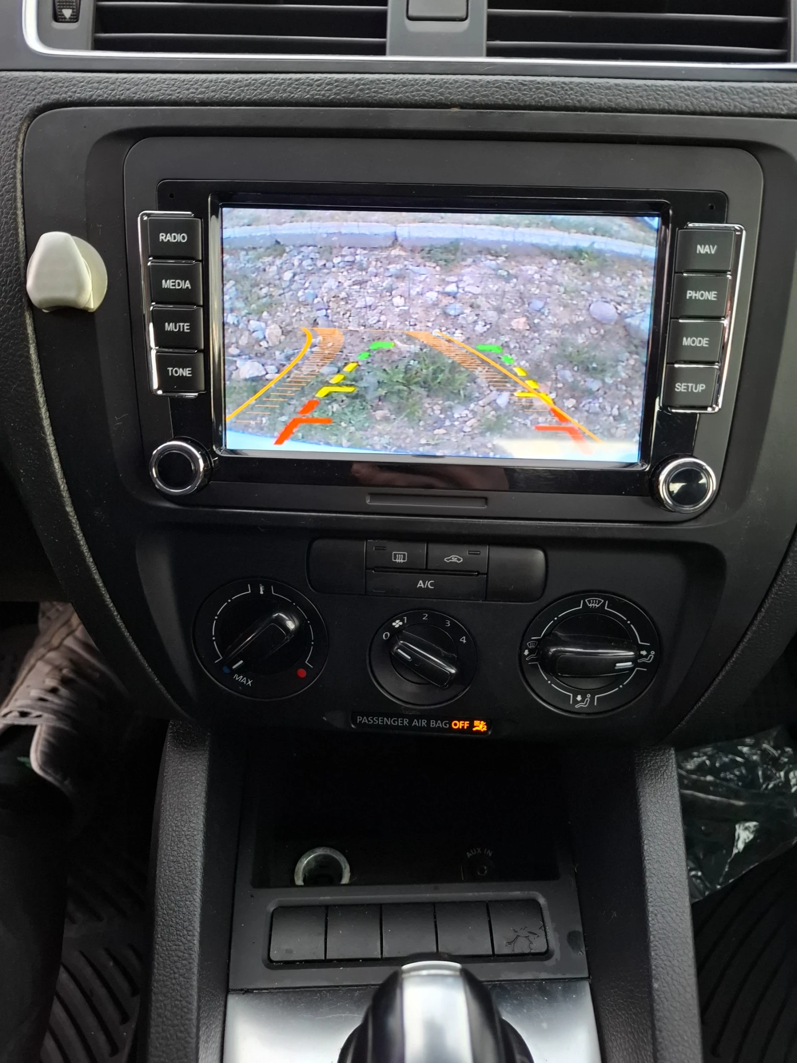 VW Jetta 2.0i Auto Navi..., снимка 12 - Автомобили и джипове - 52572284