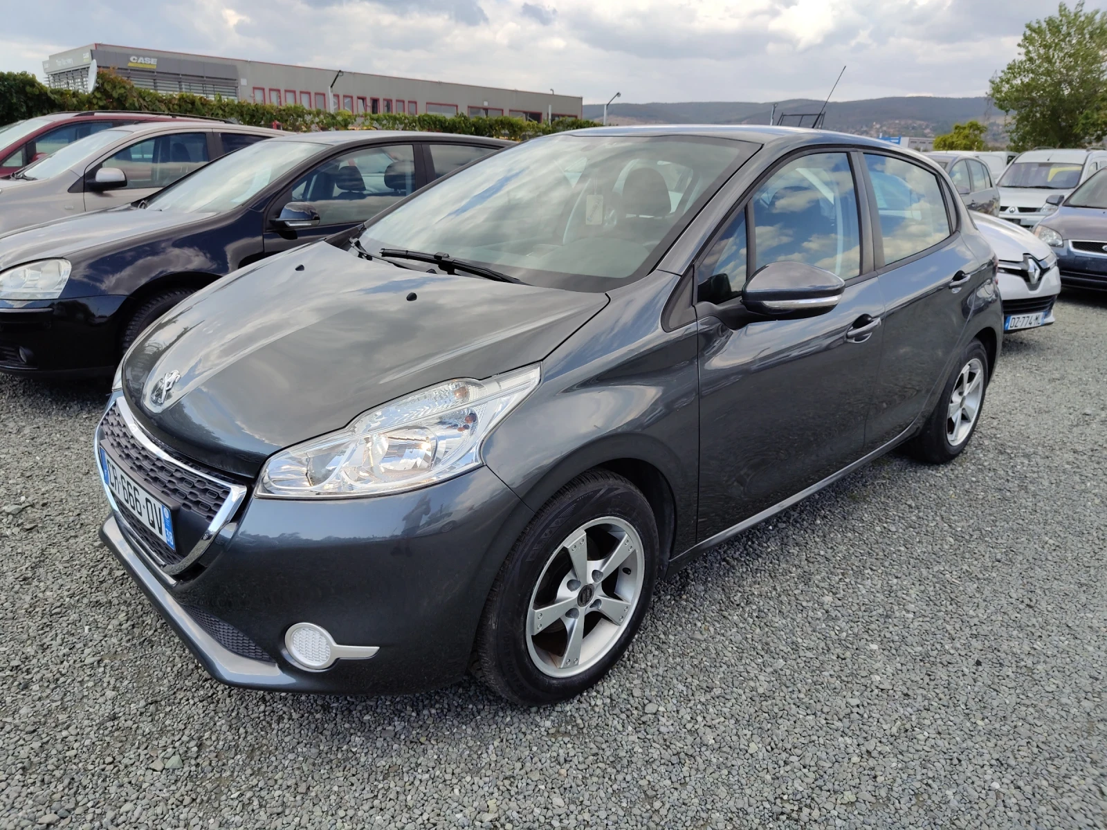 Peugeot 208 1.4 HDI  - [1] 