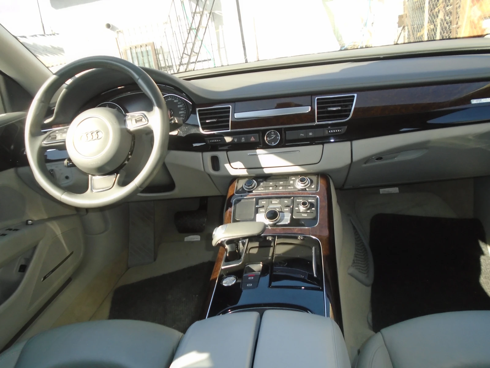 Audi A8  - изображение 5