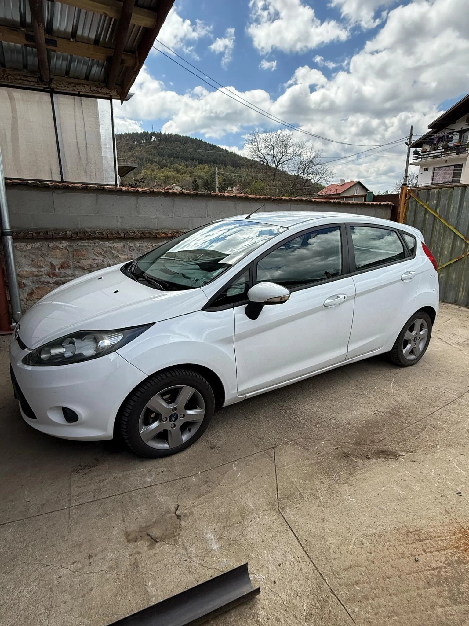 Ford Fiesta  - изображение 2