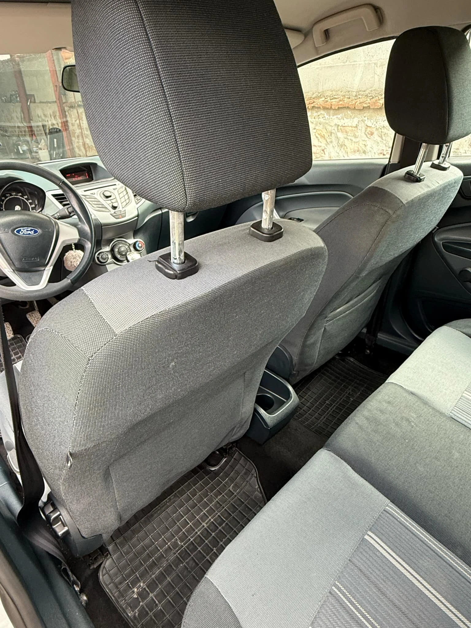 Ford Fiesta  - изображение 8
