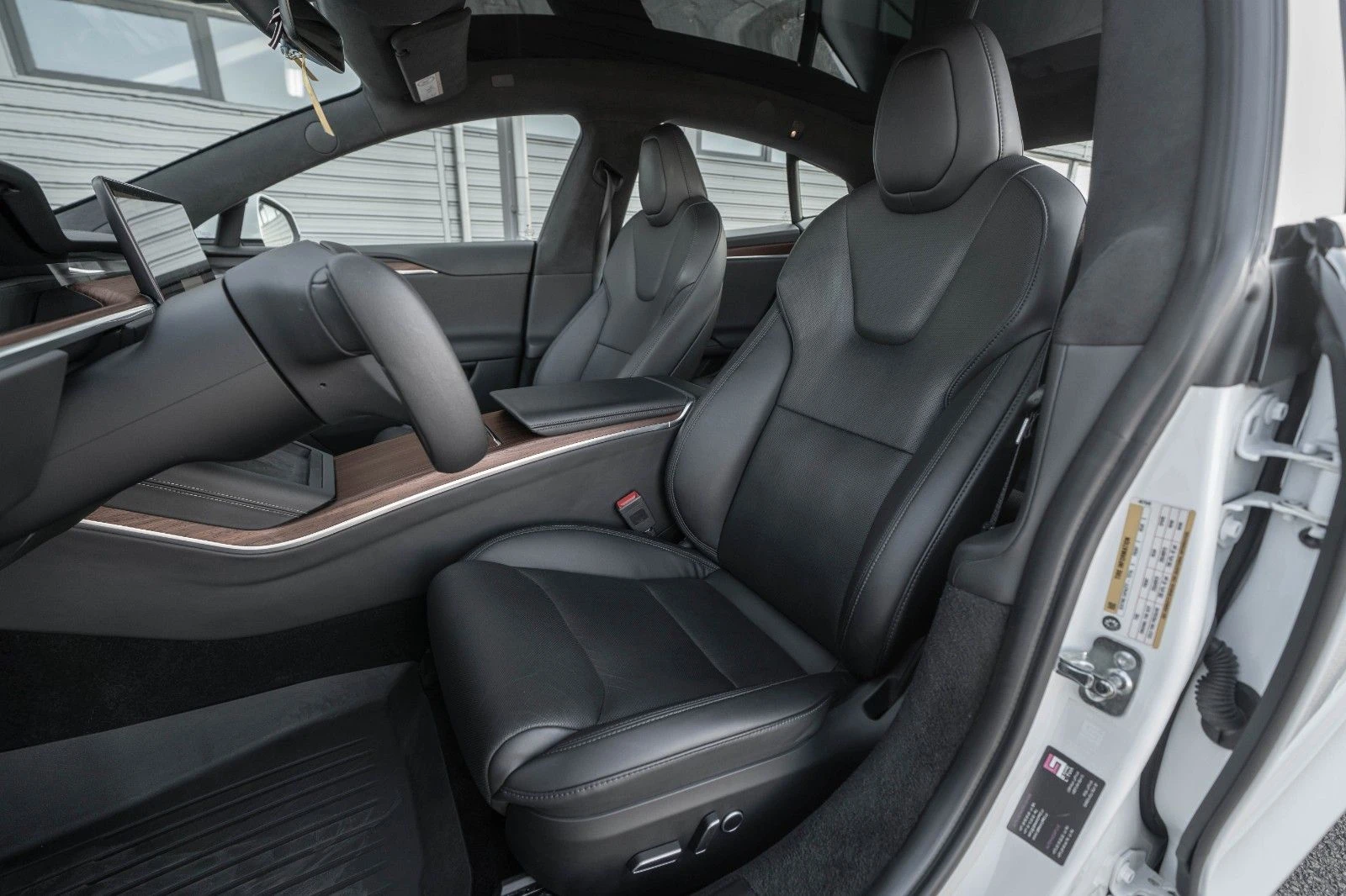 Tesla Model S LONG-RANGE/670HP/PANO/360/LED/VCONTROL/157f - изображение 7