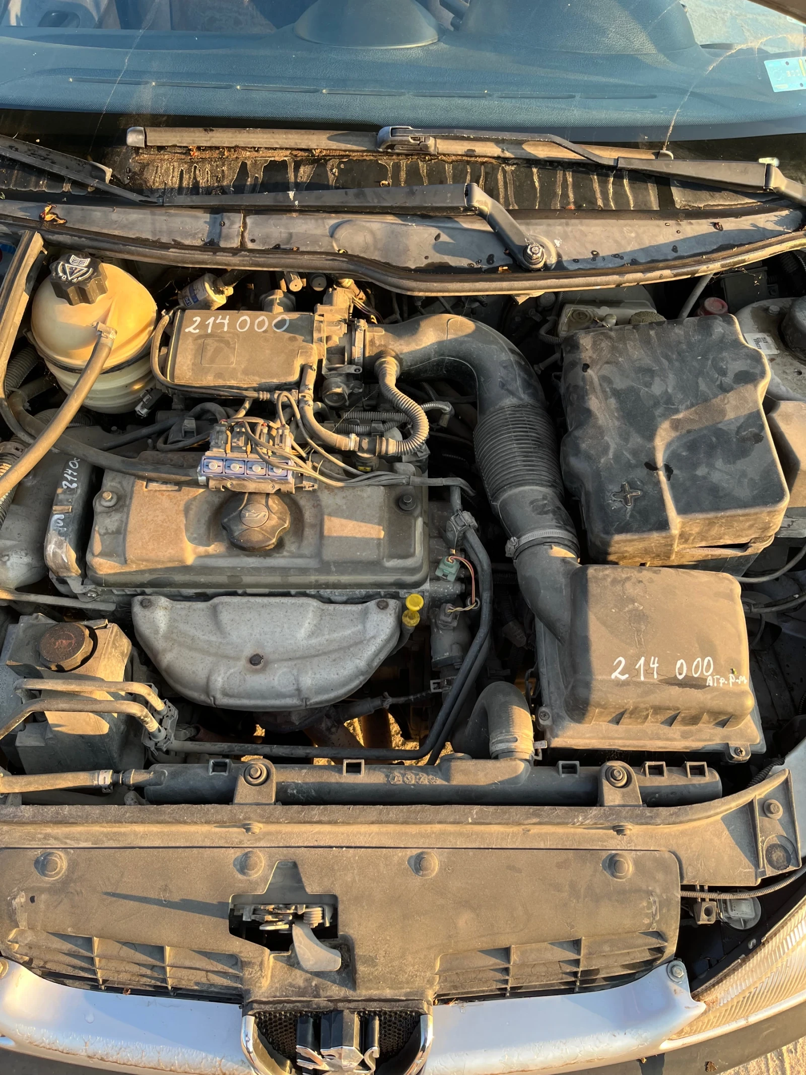 Peugeot 206 1.4 газ бензин - изображение 2