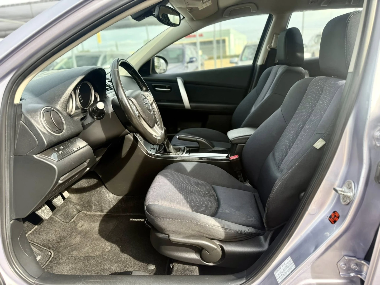 Mazda 6 2.2 6-скорости - изображение 9