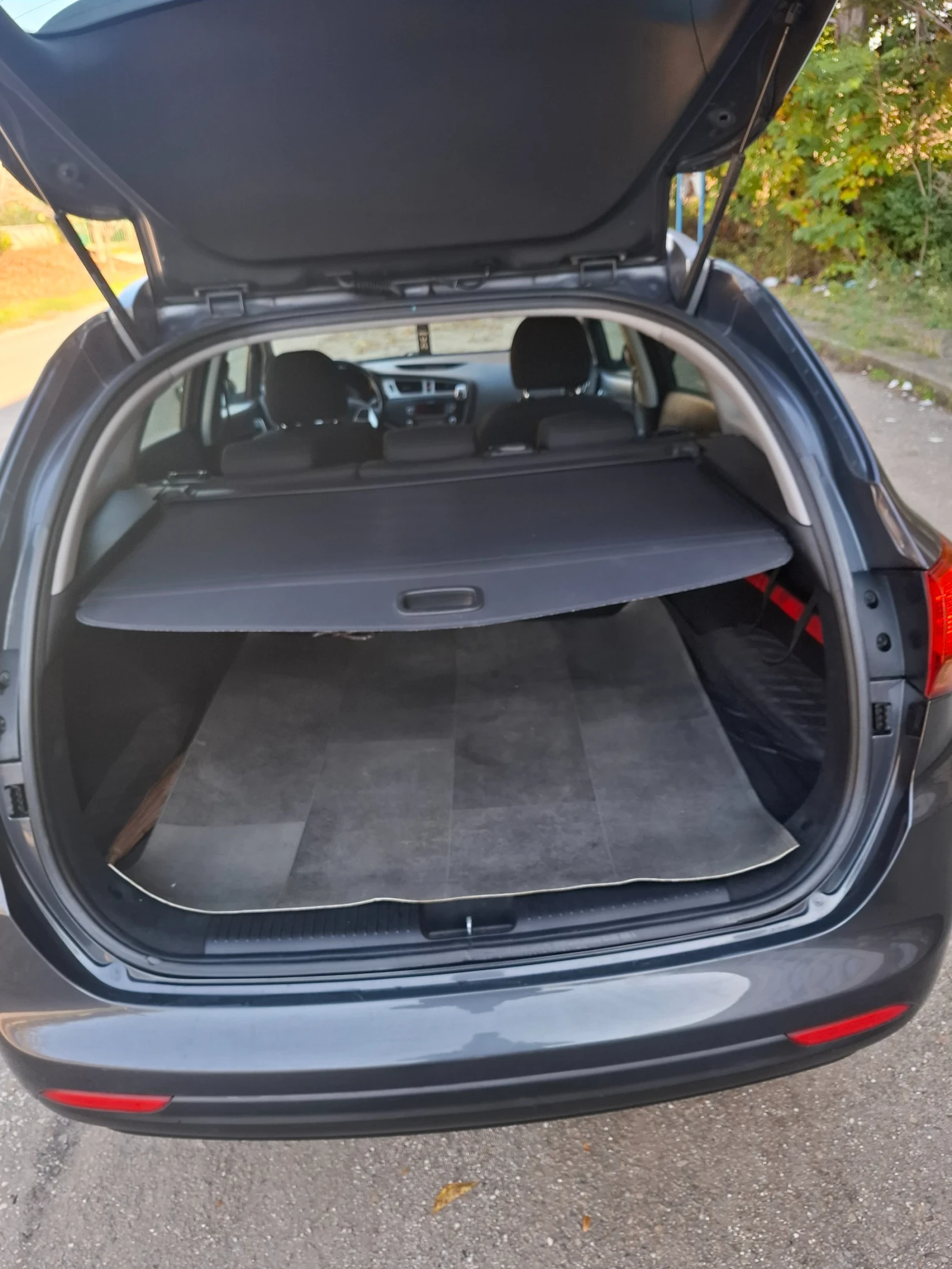 Kia Ceed | Mobile.bg � ����������� 10