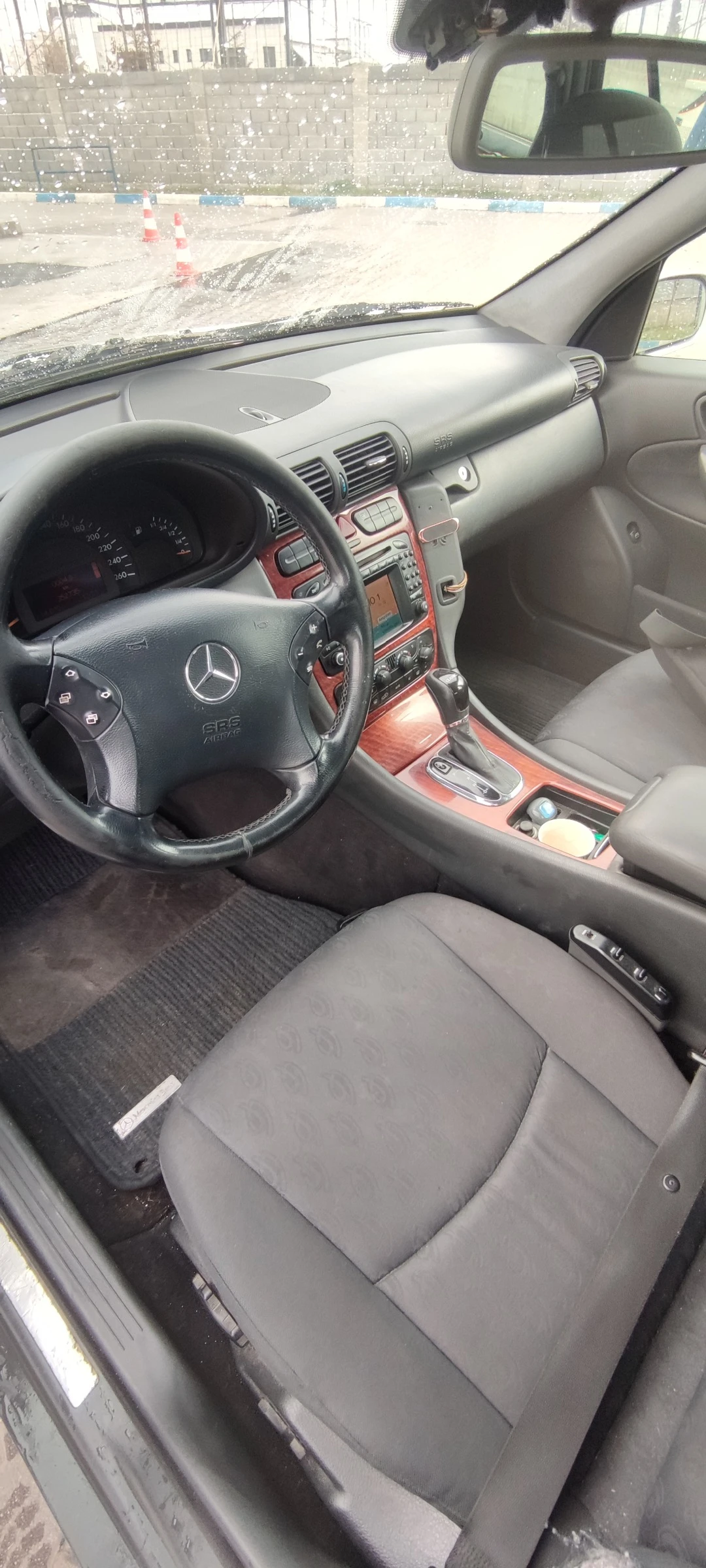 Mercedes-Benz C 200 CDI, снимка 7 - Автомобили и джипове - 53906578